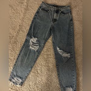 Ripped Blue Jeans - PRETTYLITTLETHING